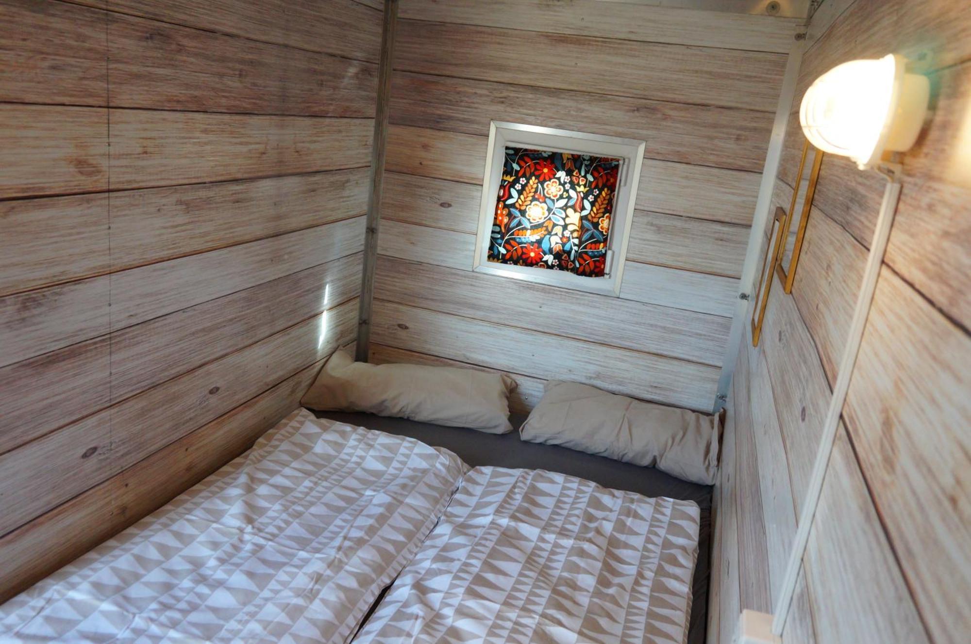 Messe Camp Luxe tent *